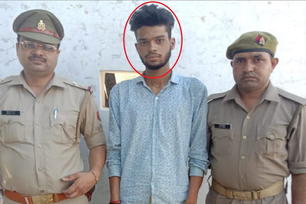 A youth murdered his girlfriend on pressure to marry at Bijnor city