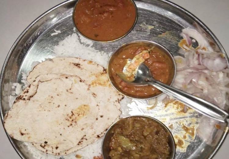 gutkha wrapper in food