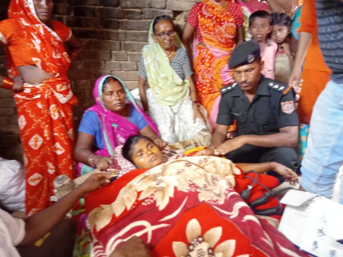 Boat sinking in ganga filled with girl students villagers in bhatoura ghazipur