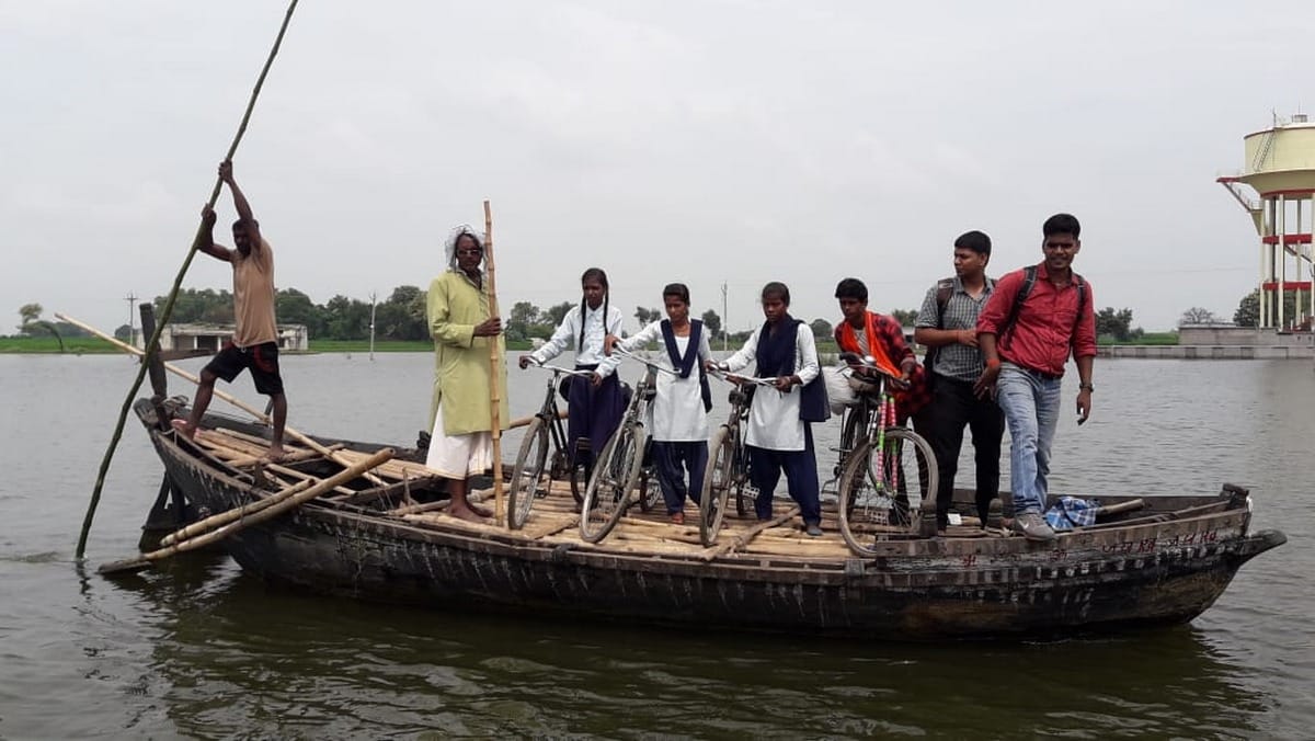 Boat sinking in ganga filled with girl students villagers in bhatoura ghazipur
