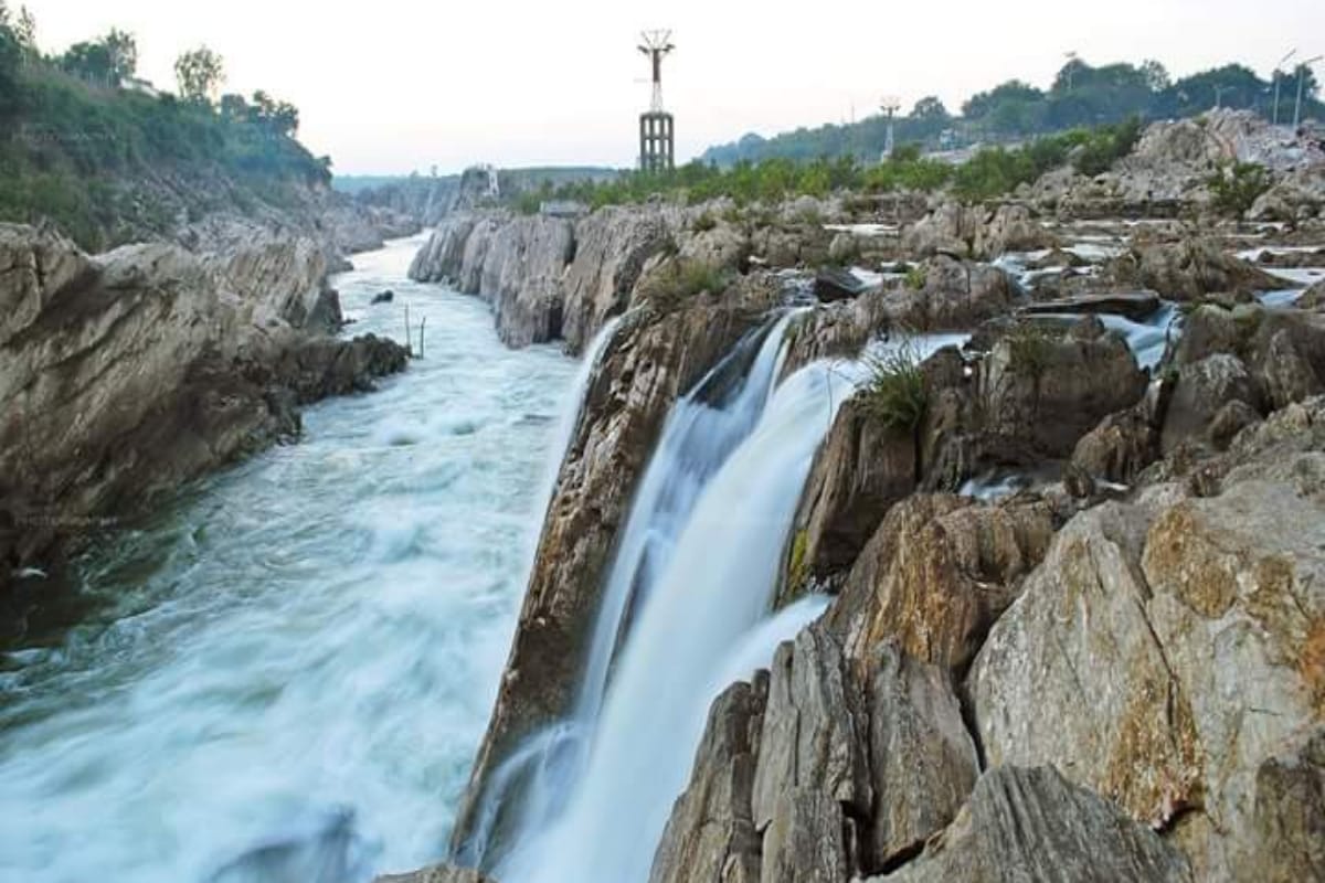 visit city of narmada river jabalpur for best experience
