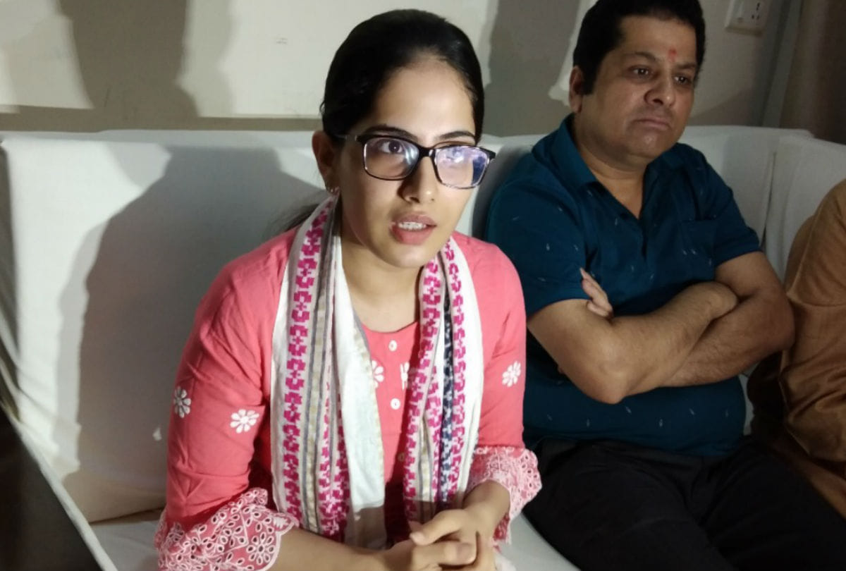 kathavachak jaya kumari press conference in agra