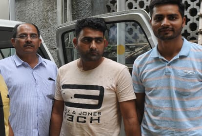 man arrested who supply illegal arms in putting CNG cylinder in delhi ncr
