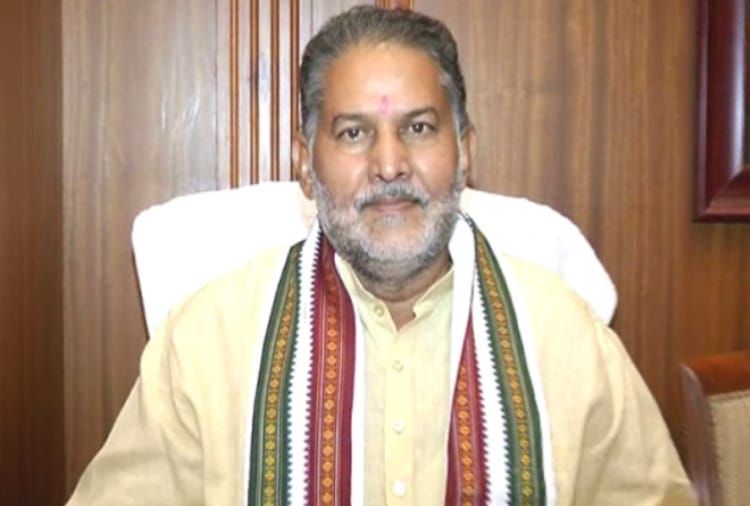 Punjab Haryana High Court Notice to Haryana Education Minister Ram Bilas Sharma