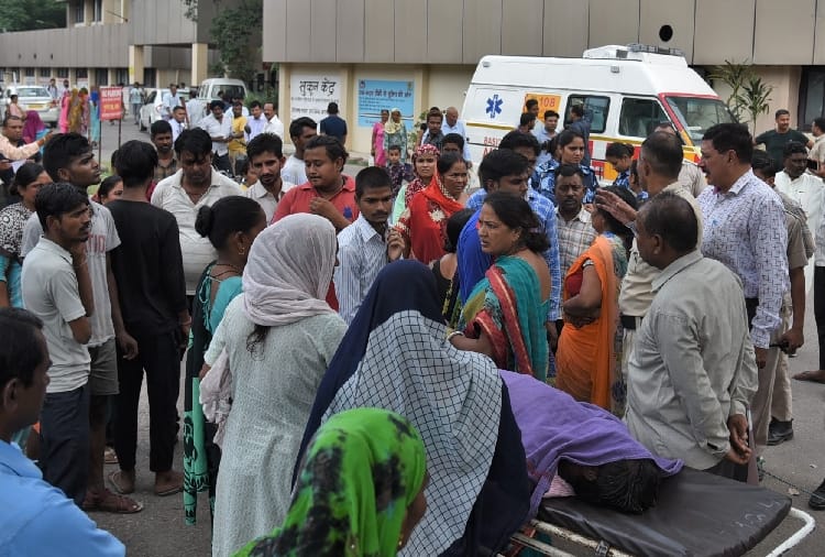 Ruckus outside the hospital in Panchkula  Of Haryana