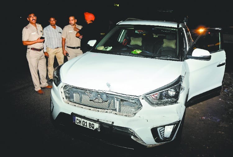 Rehdi Driver Accident by Fast Speed Creta Car at Chandigarh
