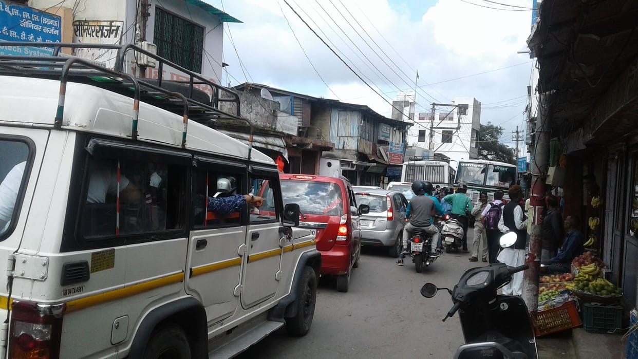 people of ranikhet are upset due to jam