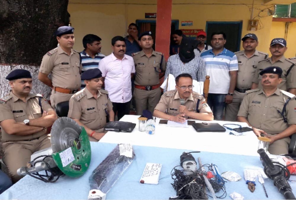 Bank Loot Mastermind Arrested planning make after saw Hollywood Movie