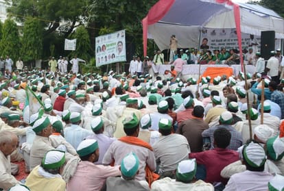 bhartiya kisan union protest against hike in electricity rates and other issues