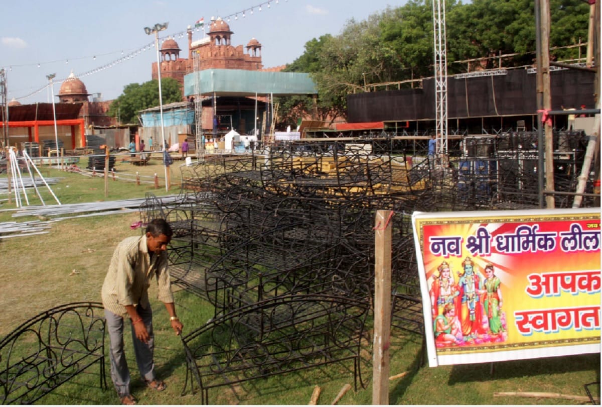 Navshree religious Ramlila is the identity of Old Delhi since six decades