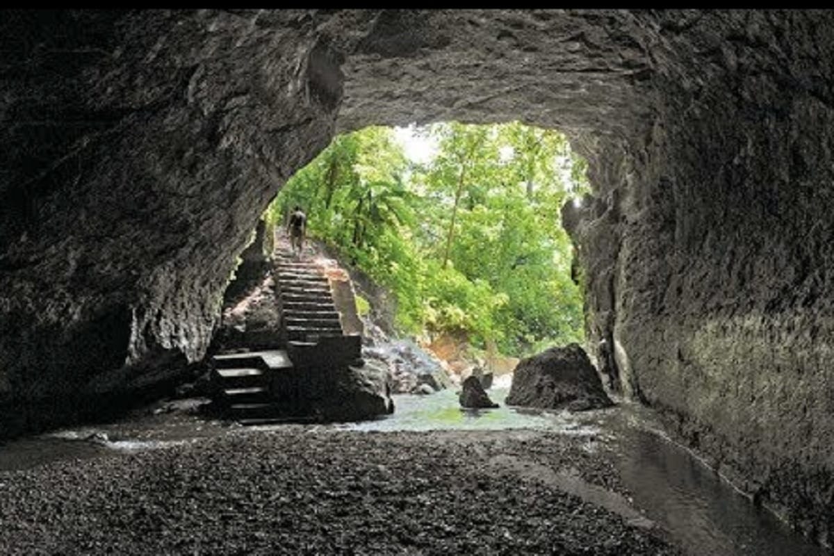 explore adventure majestic cave siju situated in meghalaya