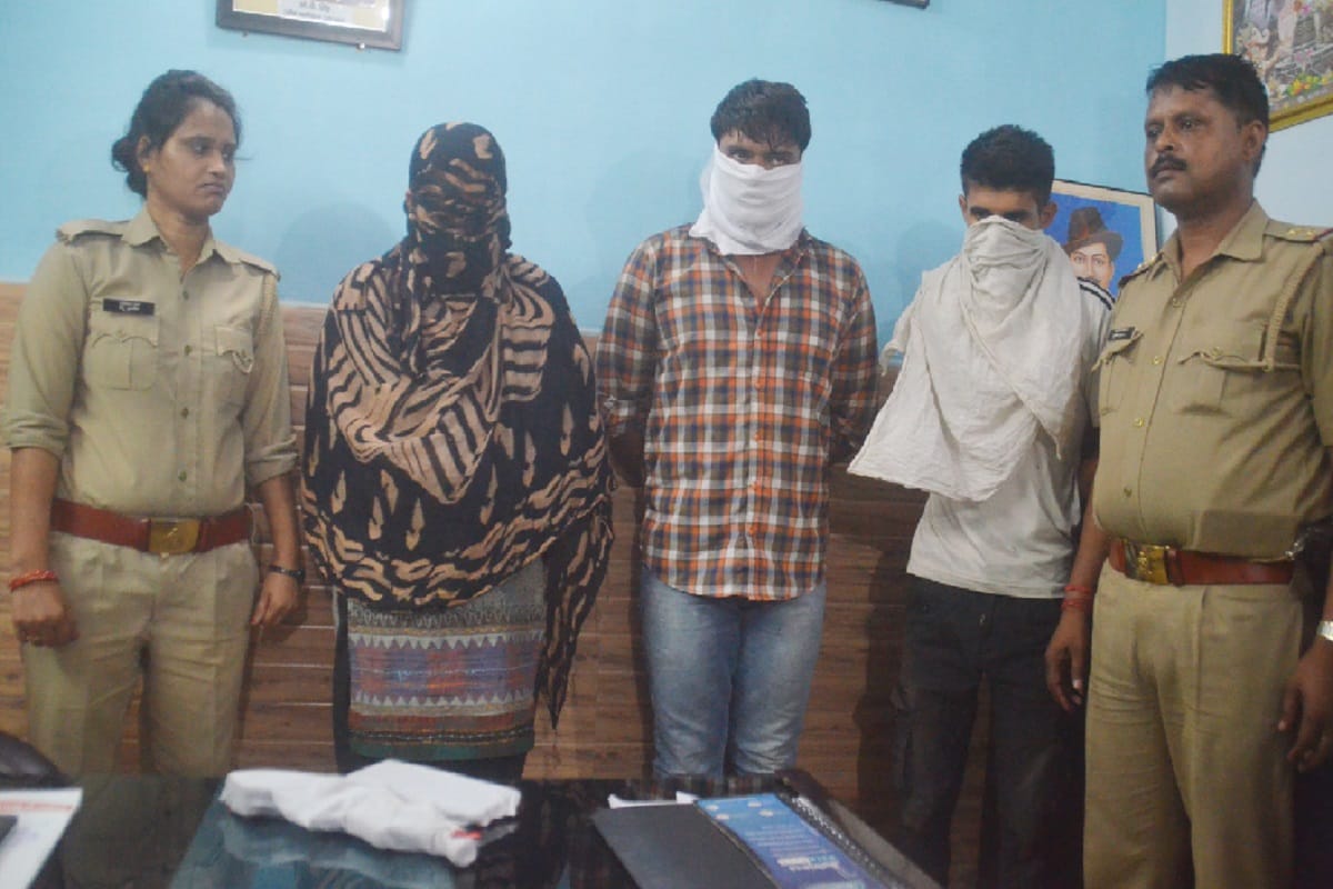Female soldier was conspired with her lover before loot case opened by police at Baghpat