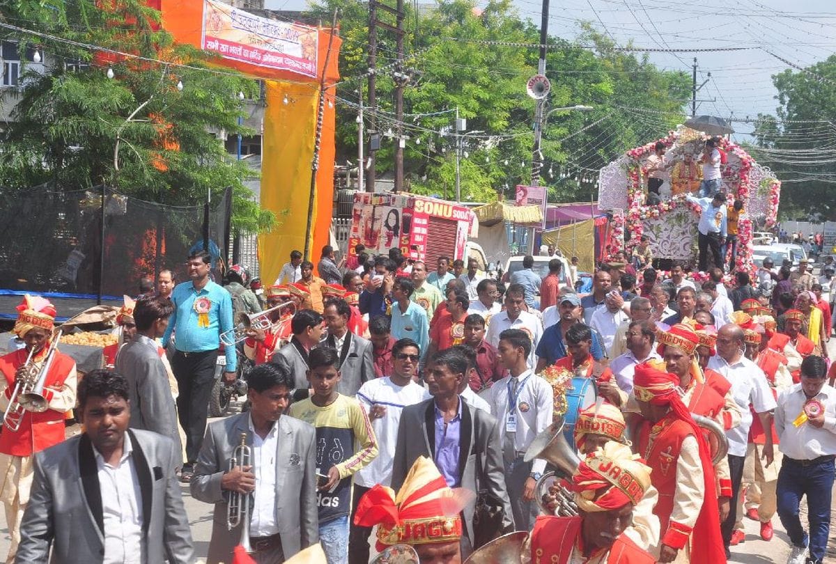 ram barat warm welcomes in janakpuri mahotsav 2019 agra