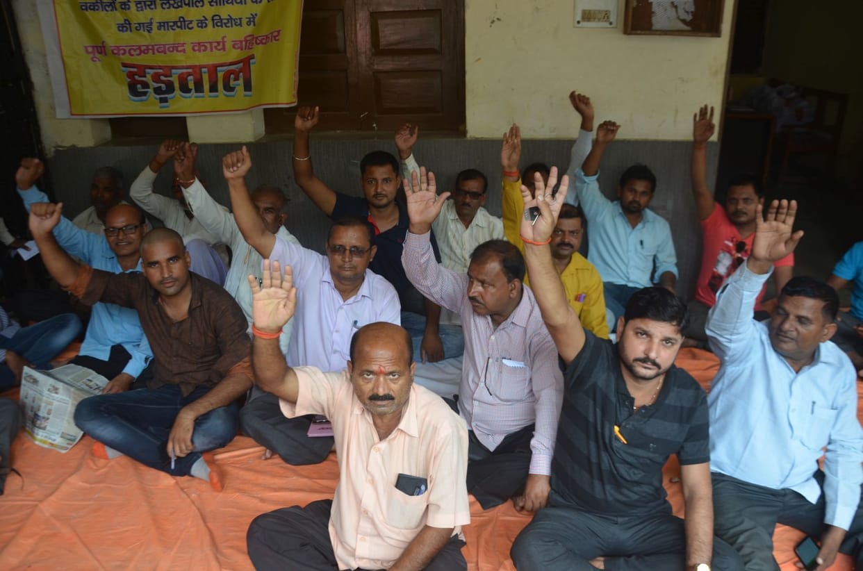 Accountants boycott work