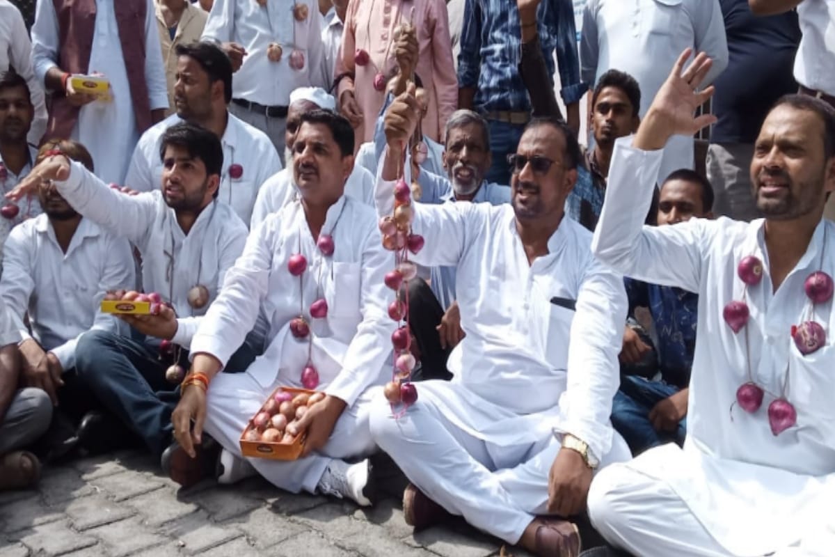 People demonstrated against inflation