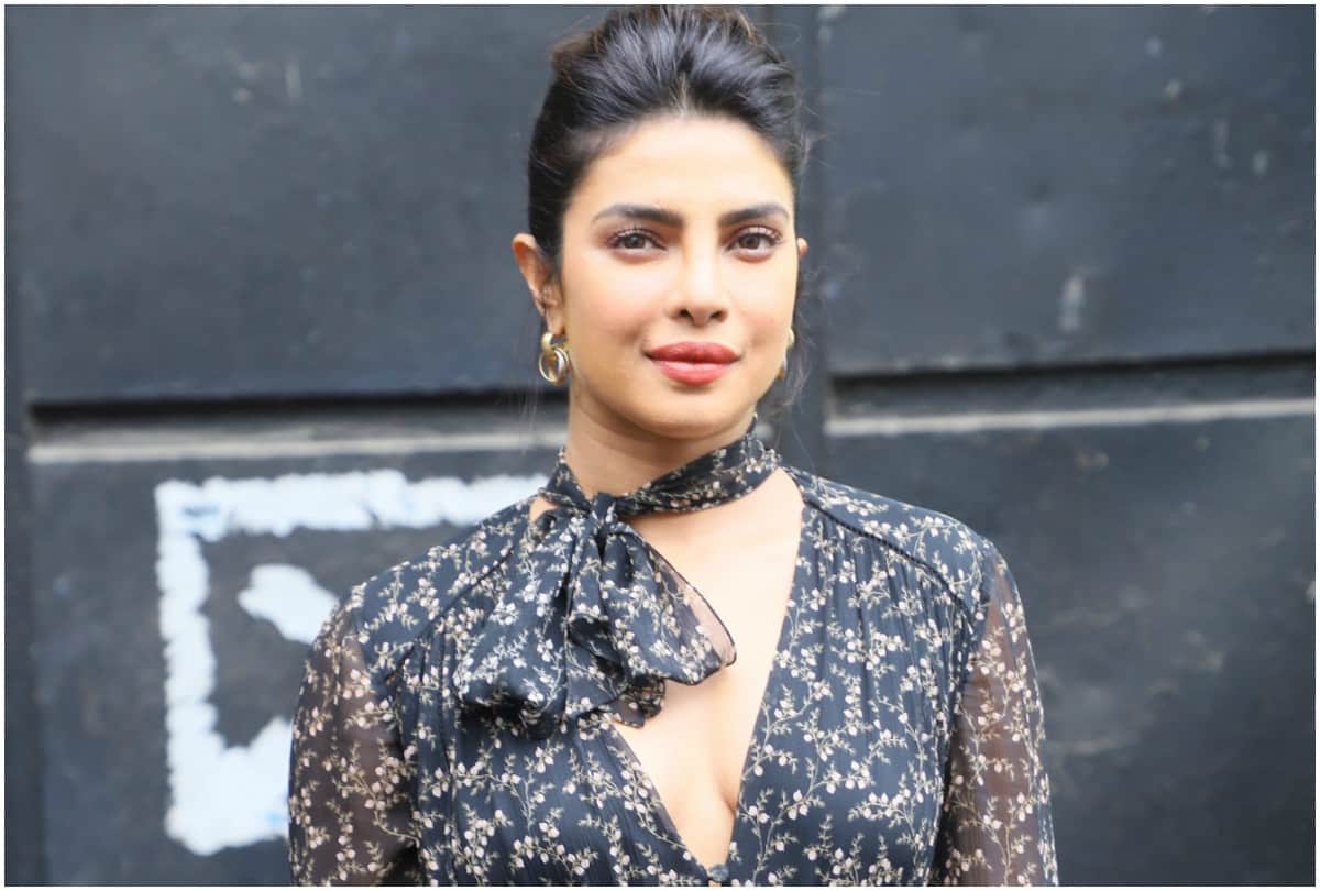 rishi kapoor tweet and makes fun delhi pollution