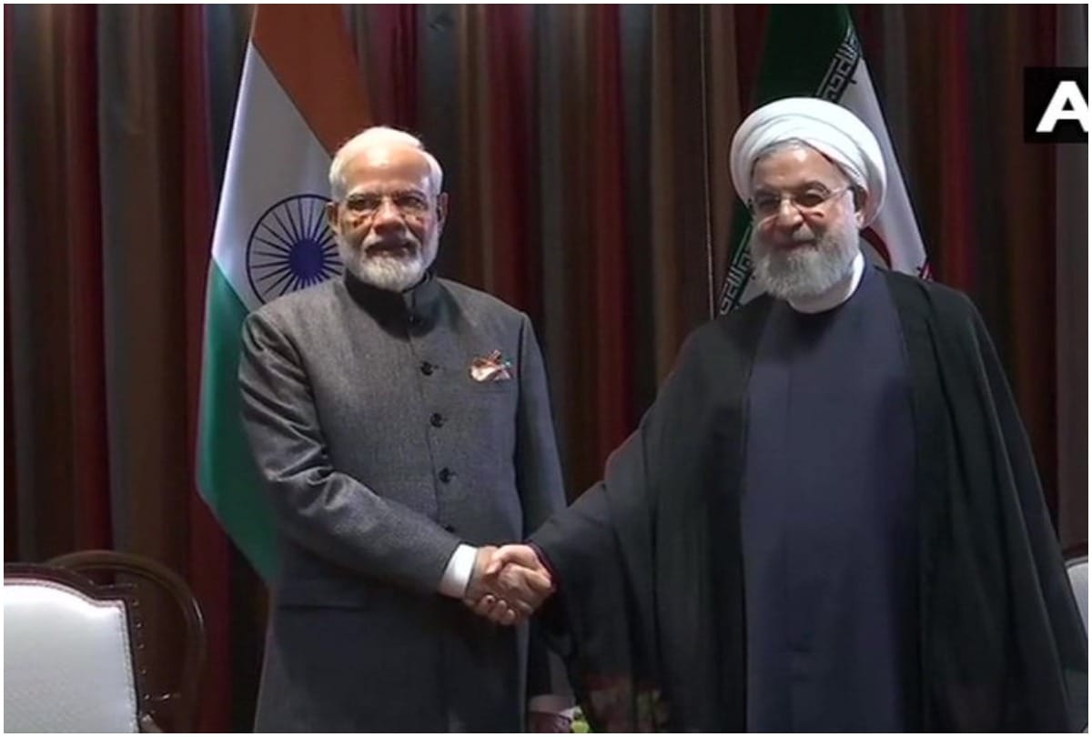 Prime Minister Narendra Modi meets Iranian President Hassan Rouhani in NewYork