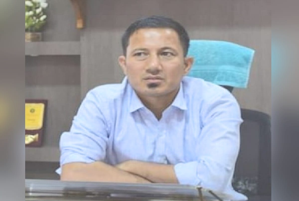 shimla: himachal IAS officer Ram Singh walks 10 km to buy vegetables