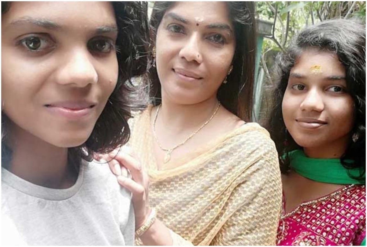 This woman police officer tonsures head for cancer patients in Kerala