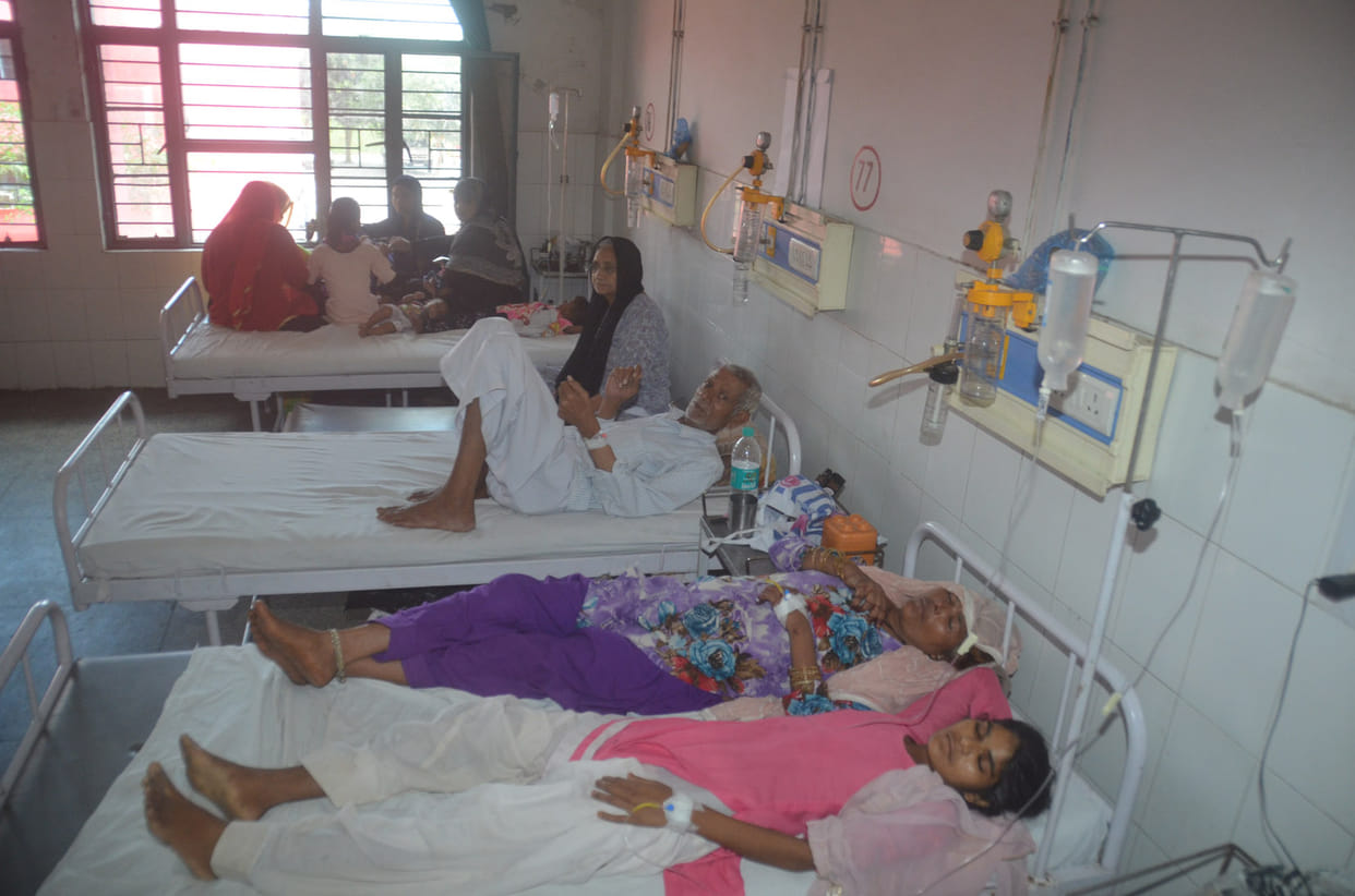 Two patients on one bed in hospitals