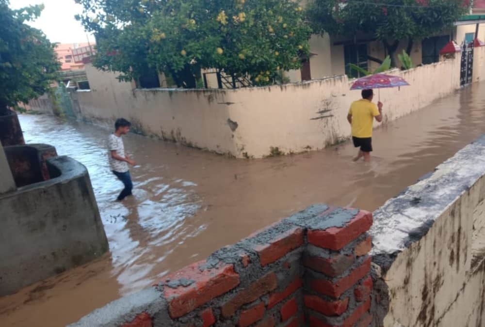 Flood Like Conditions in dehradun after High rainfall and cloudburst Information