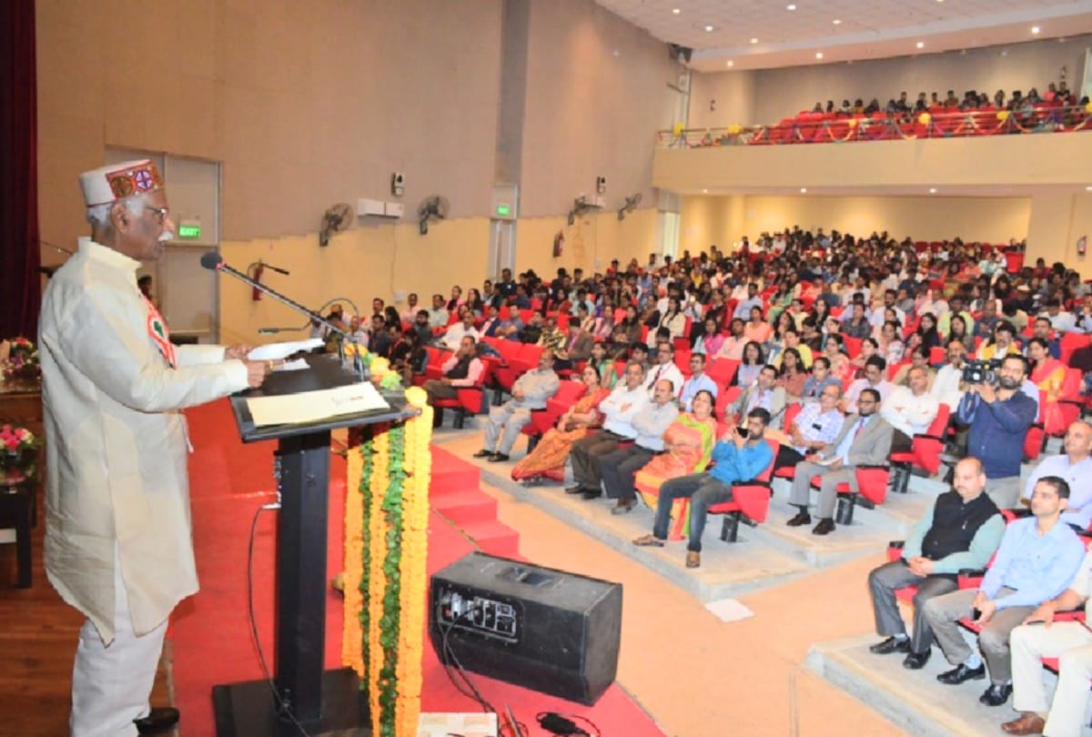 a cold store chain for apple and tomato production Himachal needed: Governor