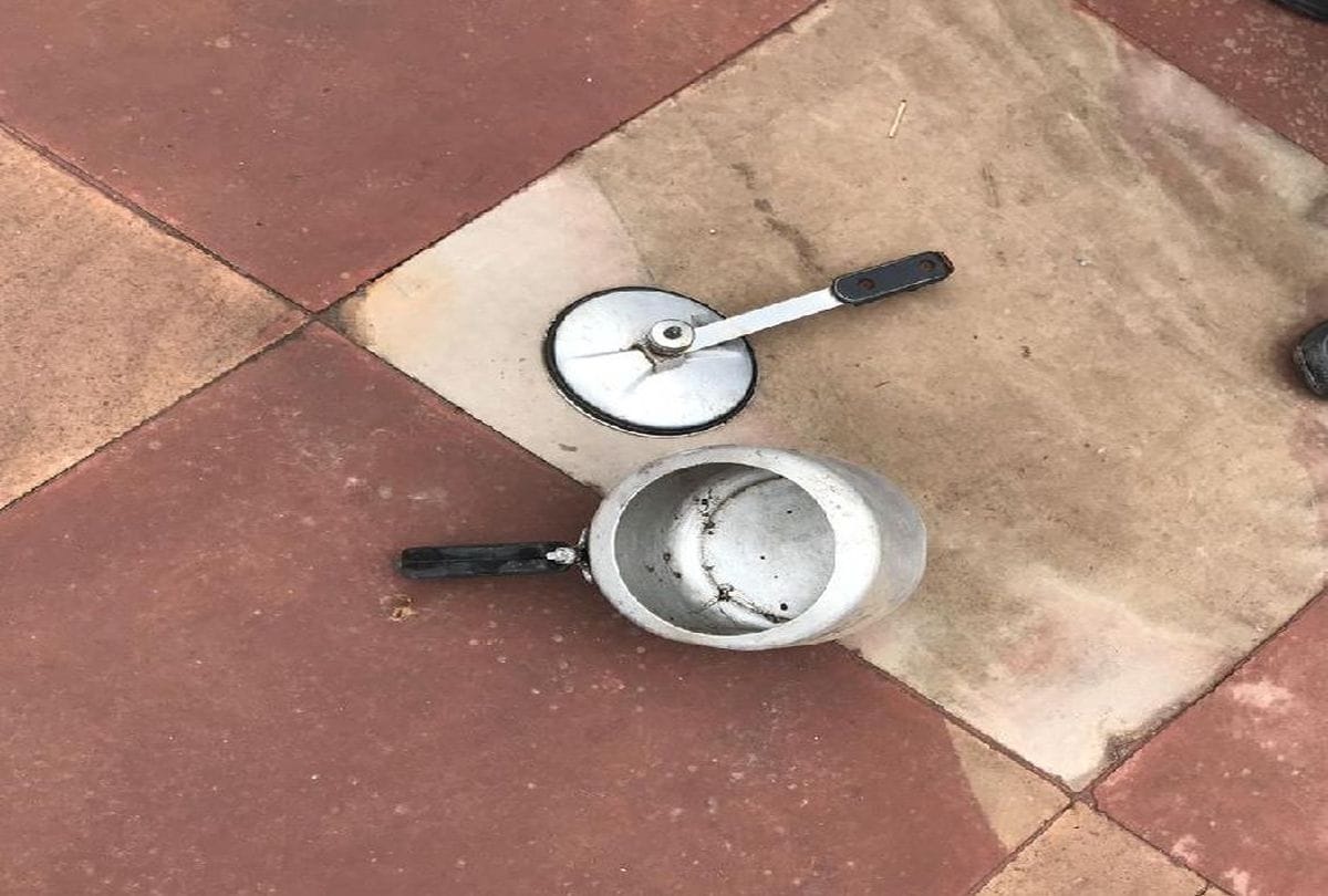 Three got injured when a cooker get blast in a school while cooking MDM.