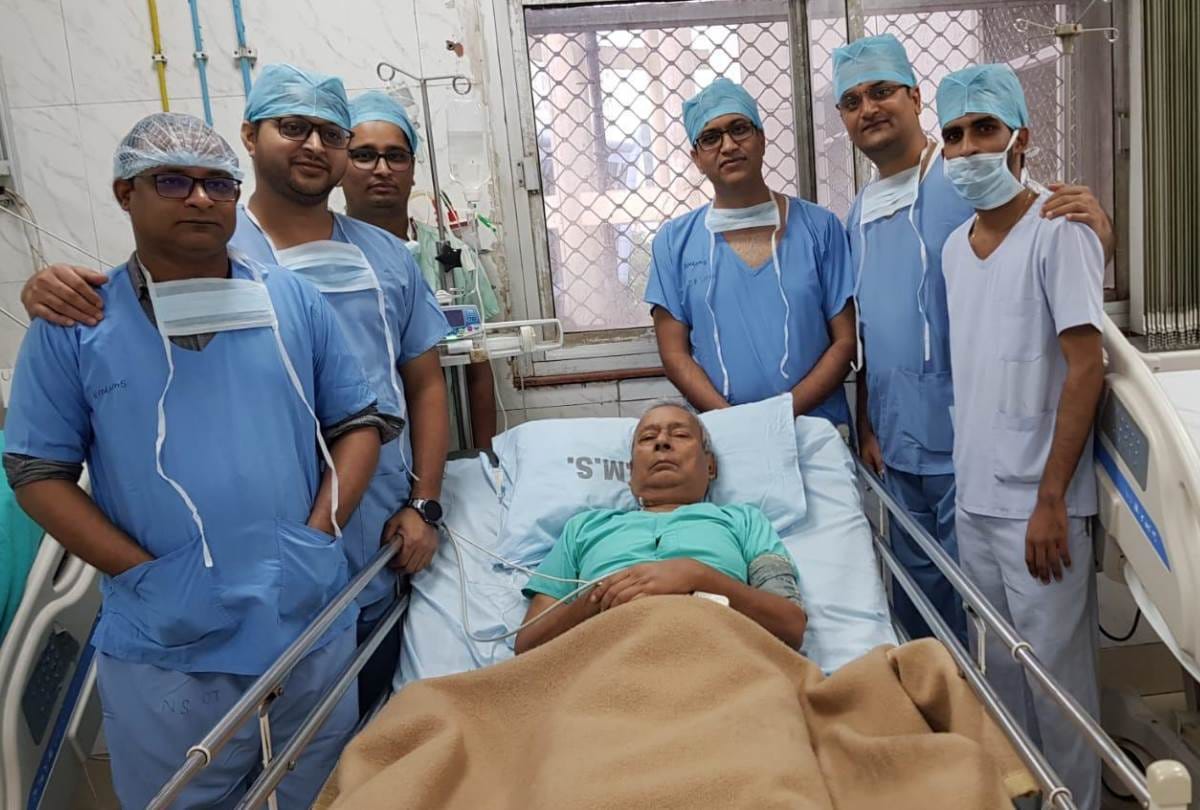 doctors clears blockage from vein supplying blood to brain in lohia institute