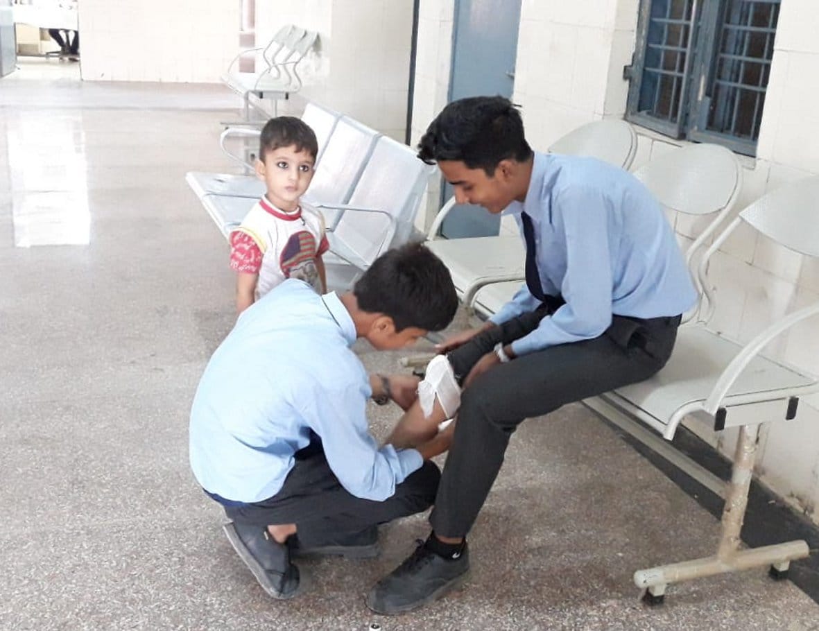 CHC patients doing ointment on their own