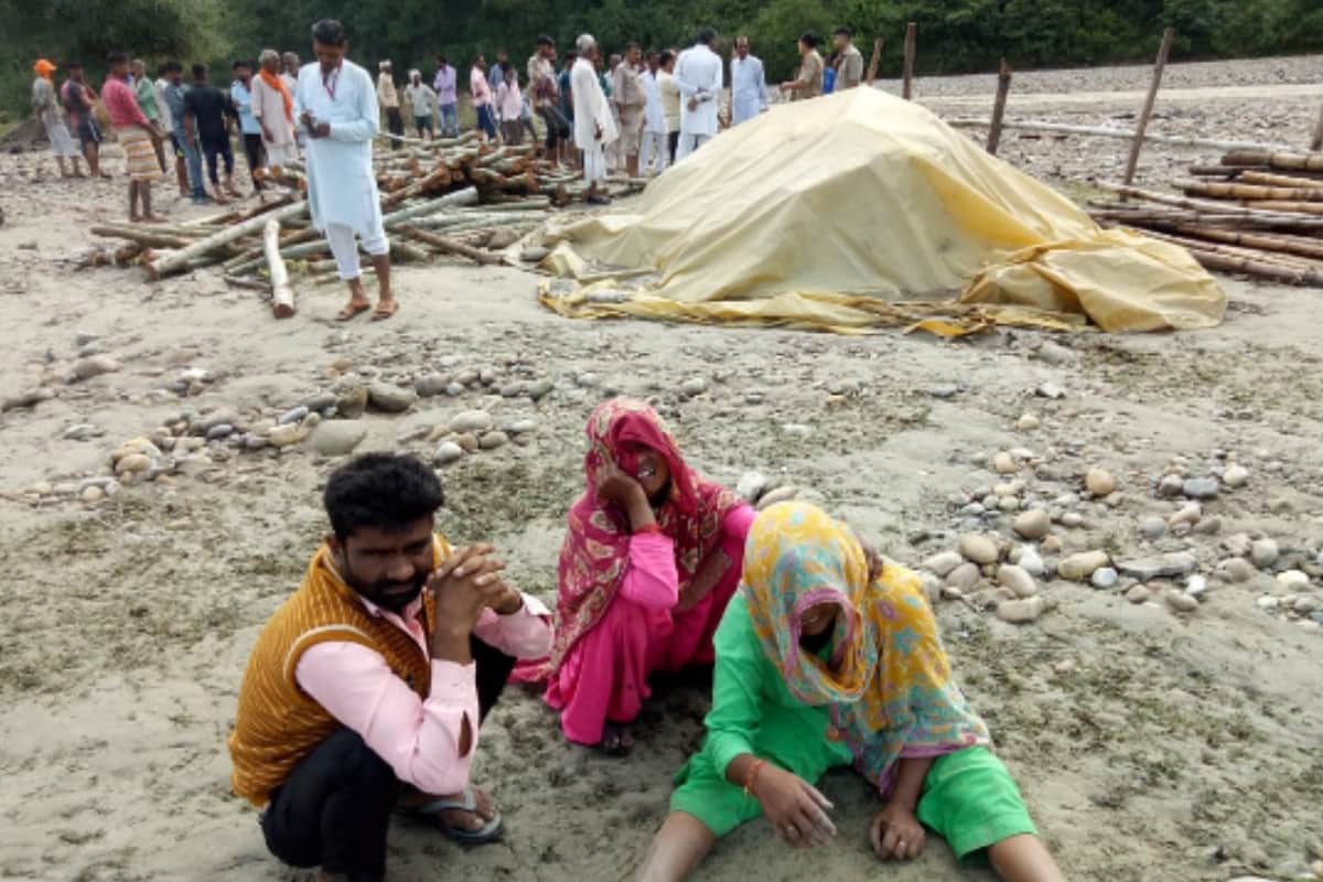 Flood in Shakumbhri Devi Temple of Saharanpur city and one died and two injured