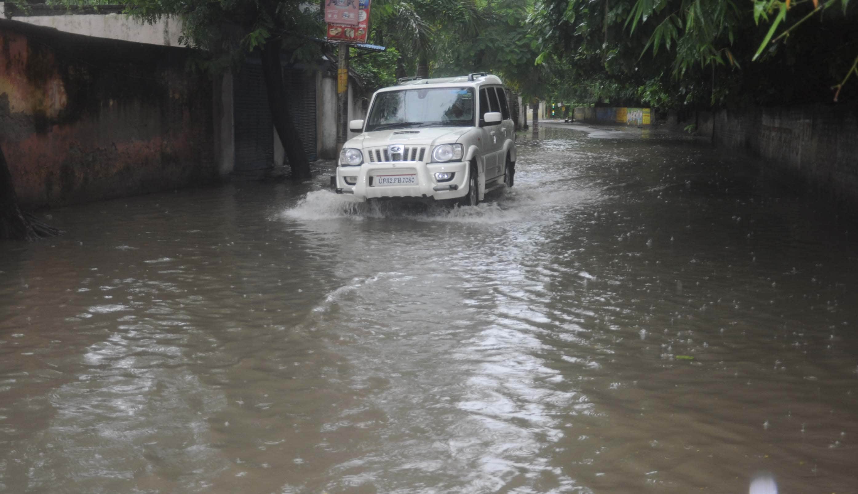 Pratapgarh: Rain caused havoc, nine people died, water is everywhere