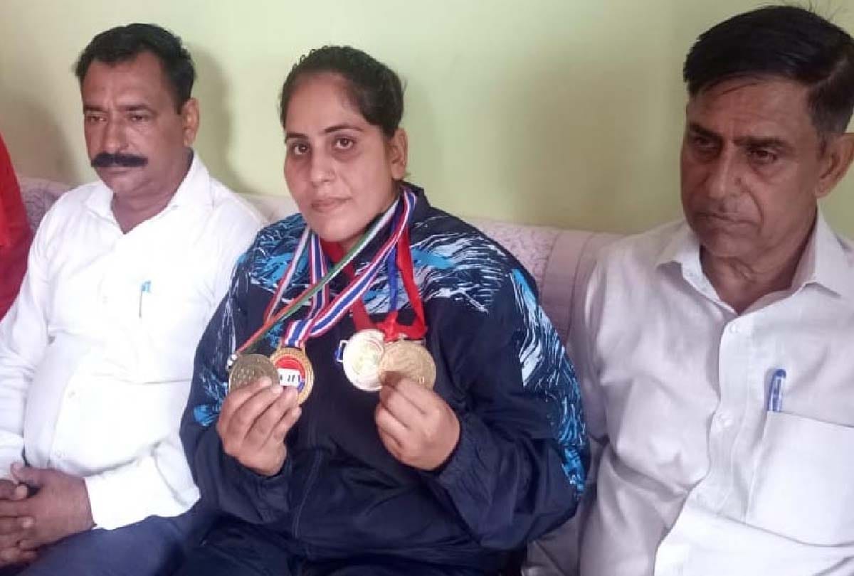 Kiran returned with a silver in Asian Games in Tug of War, father demands job to government
