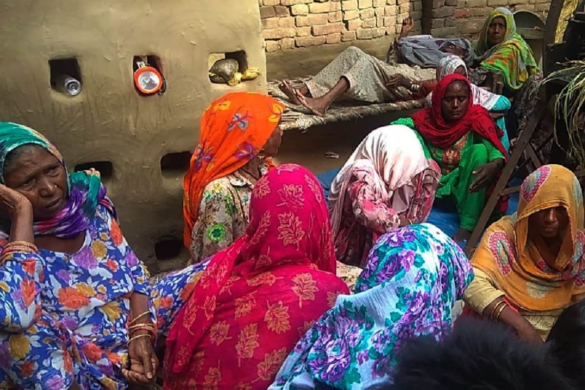 UP Crime News: Funeral in Muzaffarnagar after couple murdered in Haryana