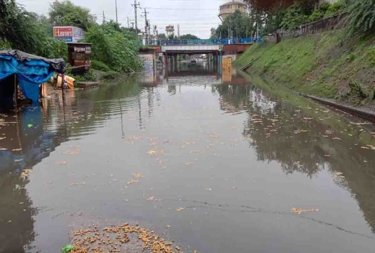 warning of very heavy rainfall in uttar pradesh