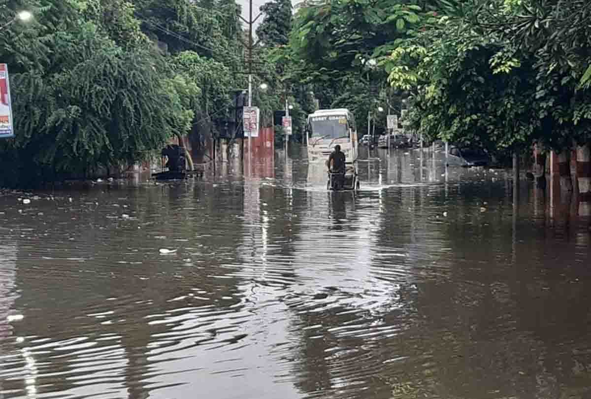 warning of very heavy rainfall in uttar pradesh