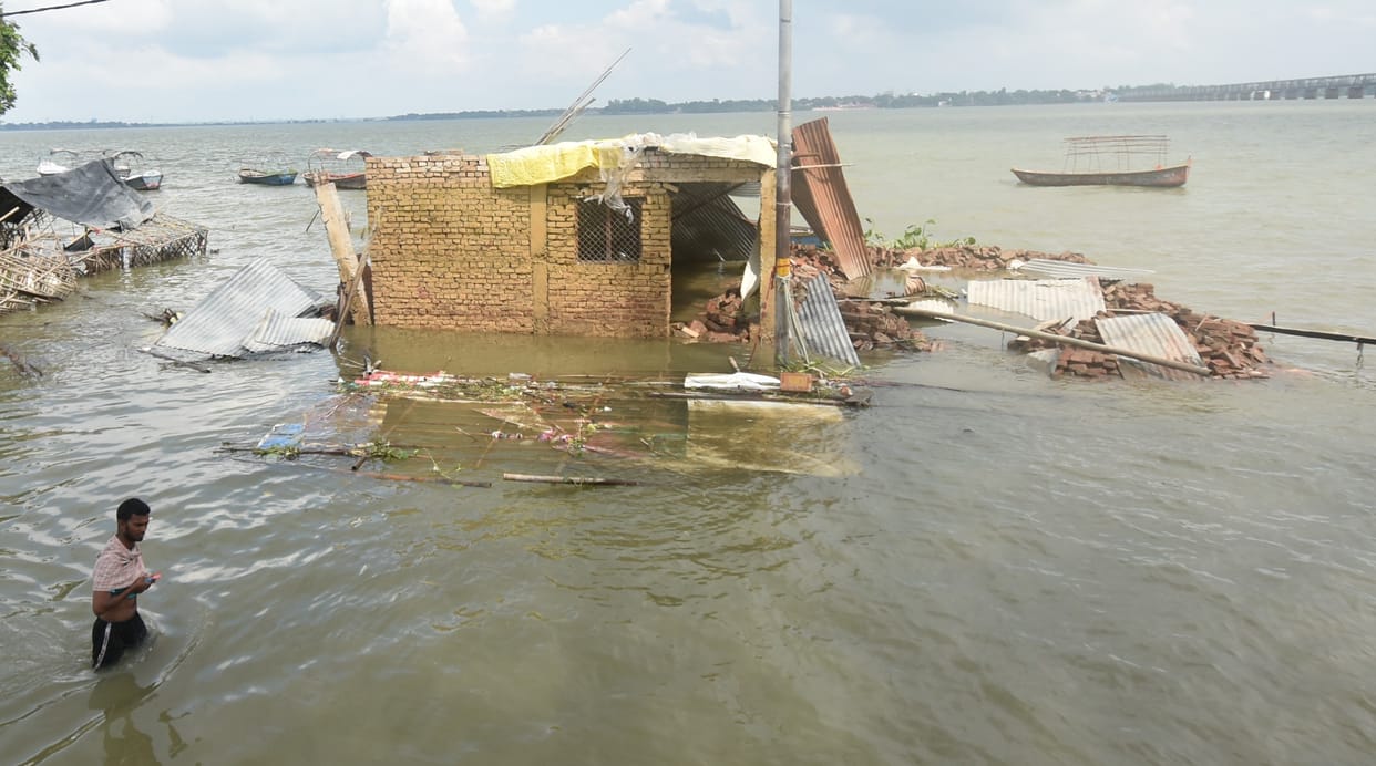 Prayagraj: Flood risk increased, alert