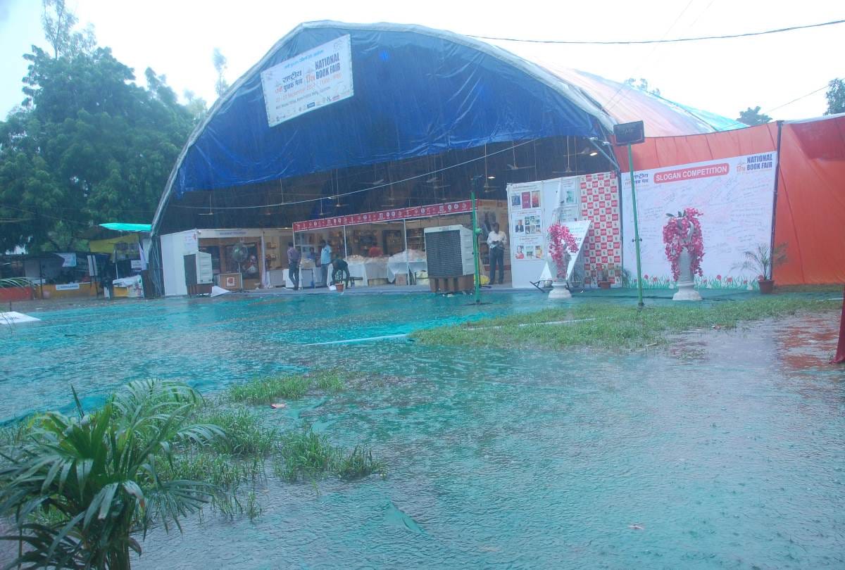 45.4 mm rain recorded, school-colleges closed, water goes in the house