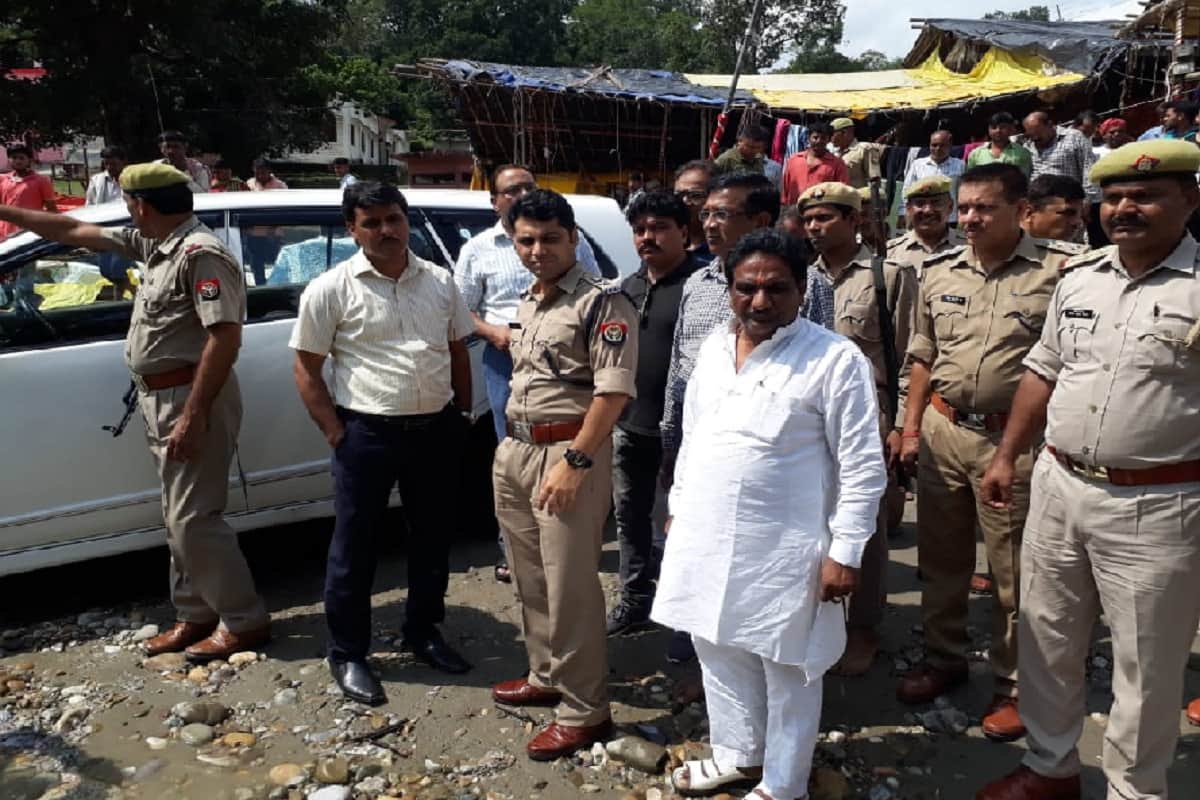 Flood in Shakumbhri Devi Temple of Saharanpur city and one died and two injured