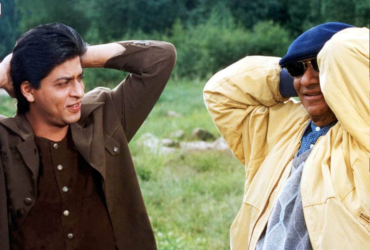 Yash Chopra Birthday Special interesting story of  Shah Rukh Khan Signed Darr