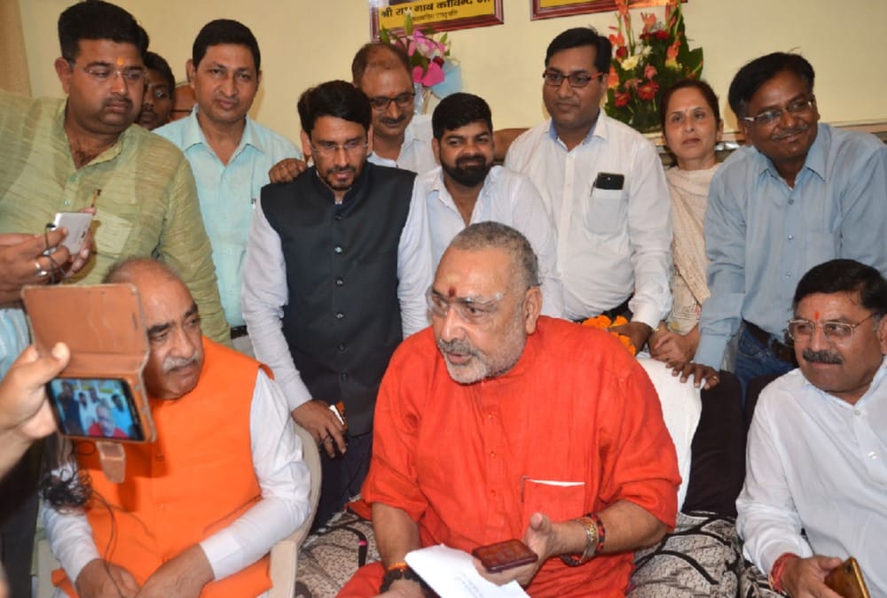 Union Minister Giriraj Singh told China will not challenge india in world trade war