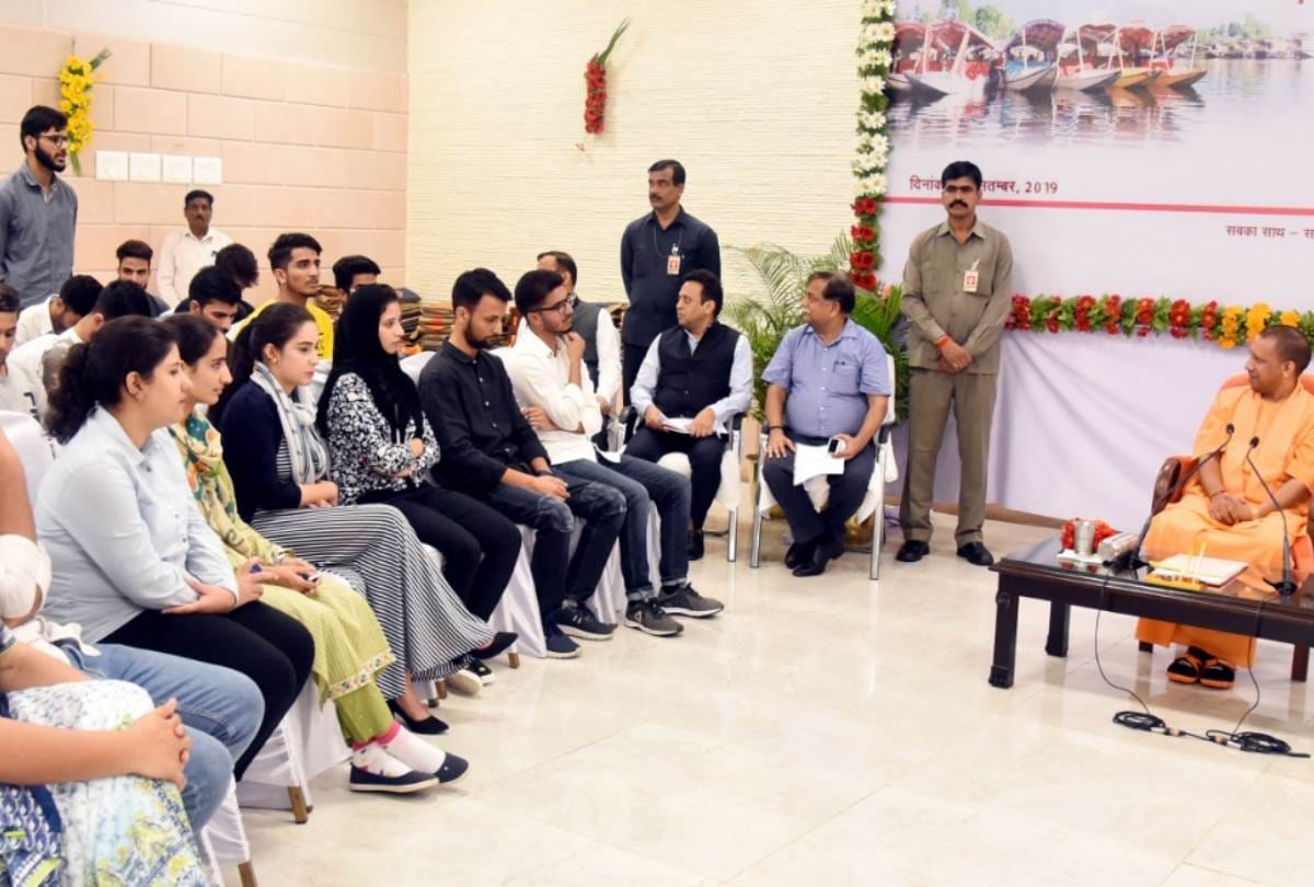 cm yogi assured kashmiri students in uttar pradesh, both share thoughts hartley, photos