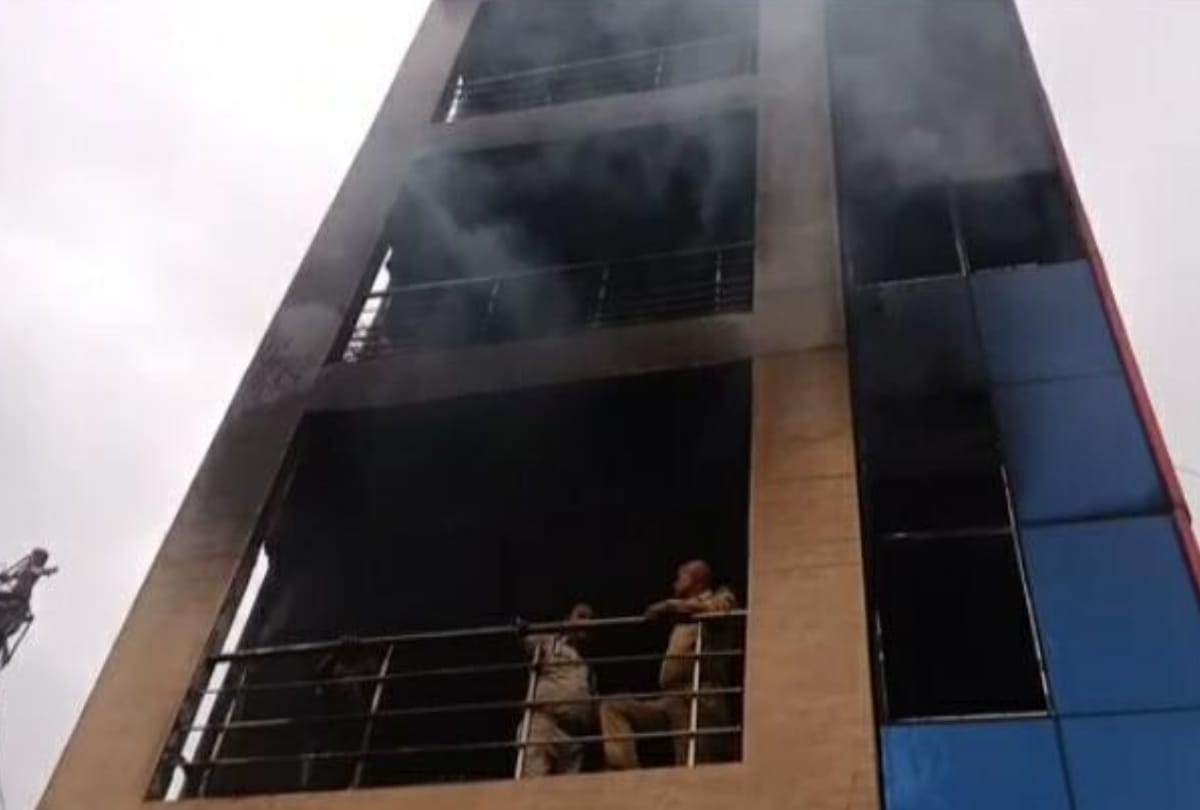 Lucknow Hindi News, fire in godown and factory in lucknow