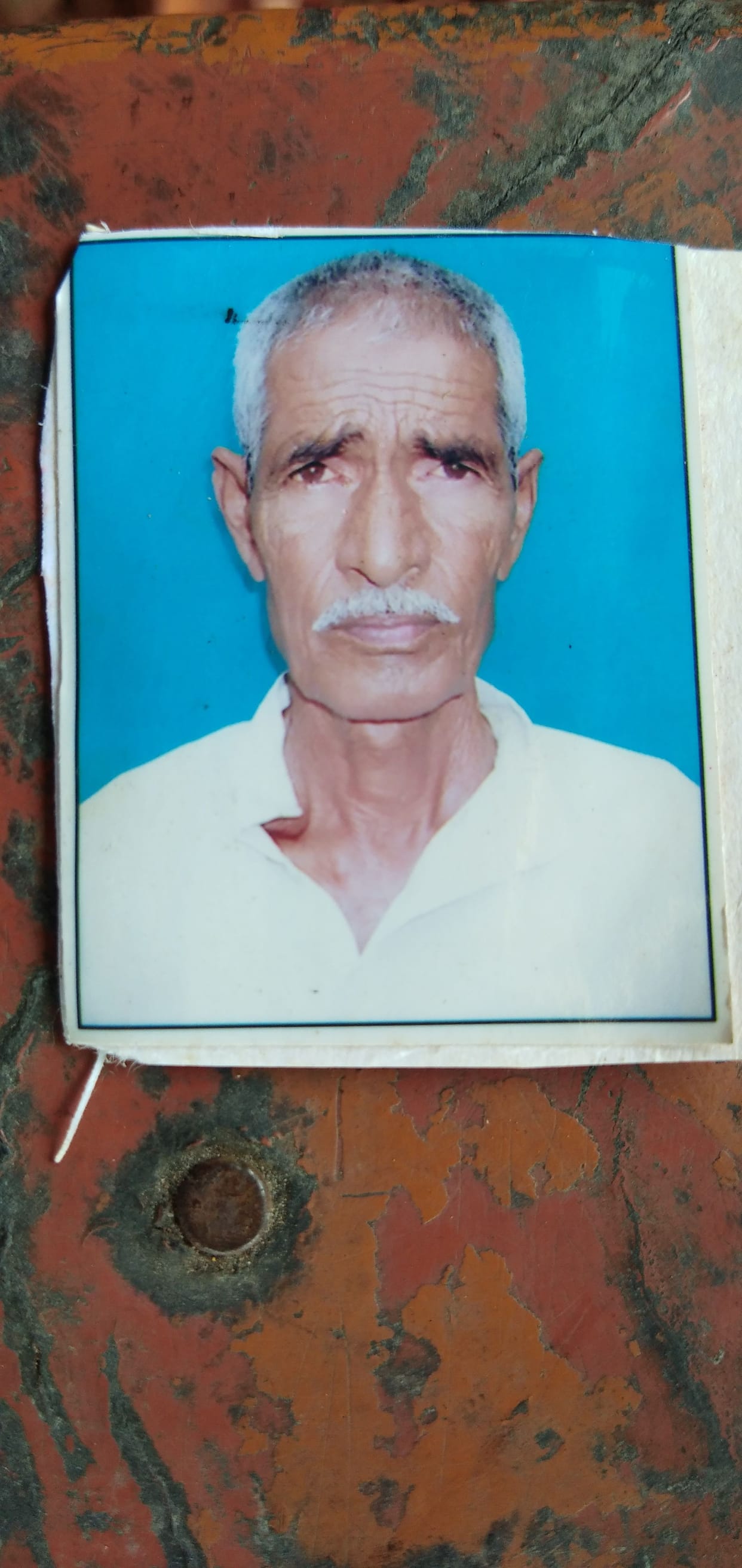 Farmer's death due to crop failure