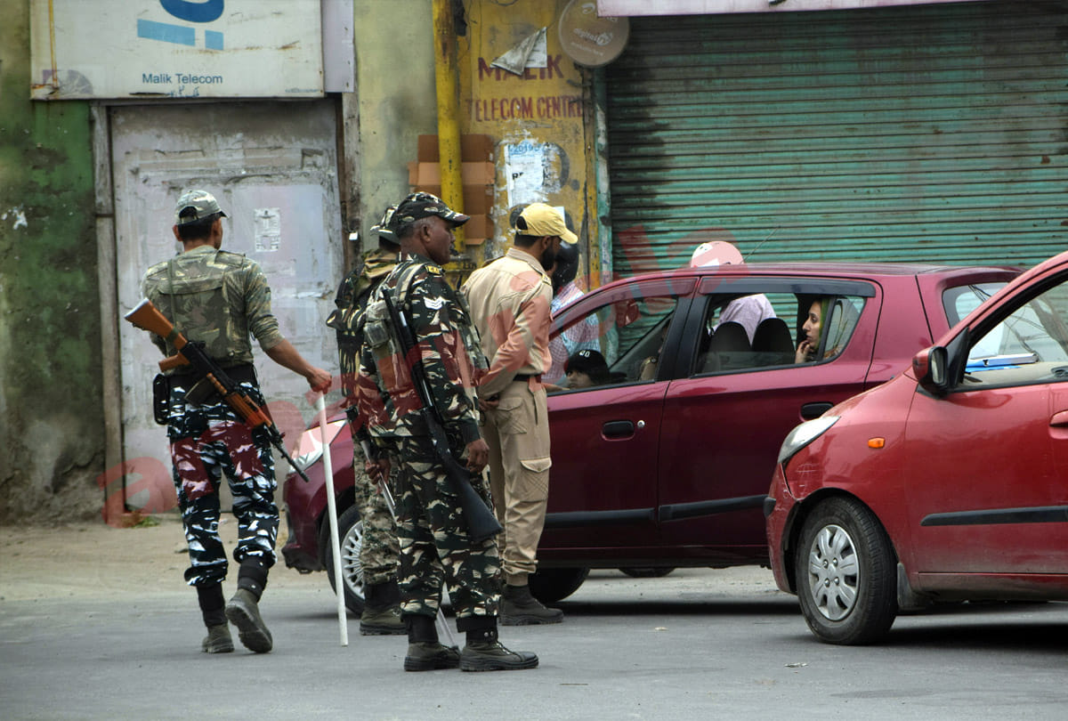 Due to Dussehra festival, in Jammu and Kashmir Strict security