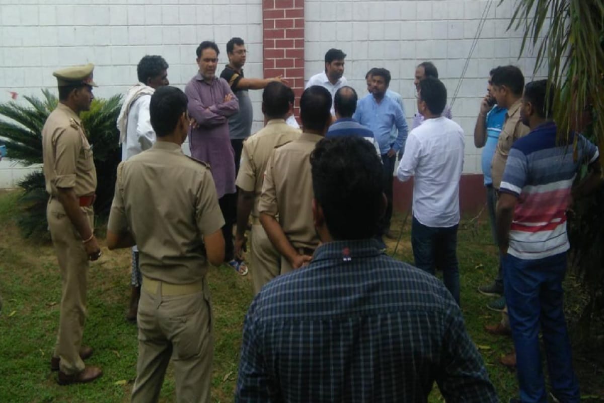 Vigilance team raid in college of Munkad Ali of BSP leader at Meerut