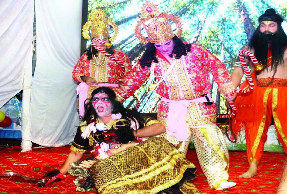 Navratri and Durga Puja in Delhi NCR preparations images durga idols ramleela