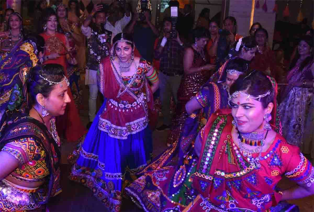 bollywood dandiya night in kanpur