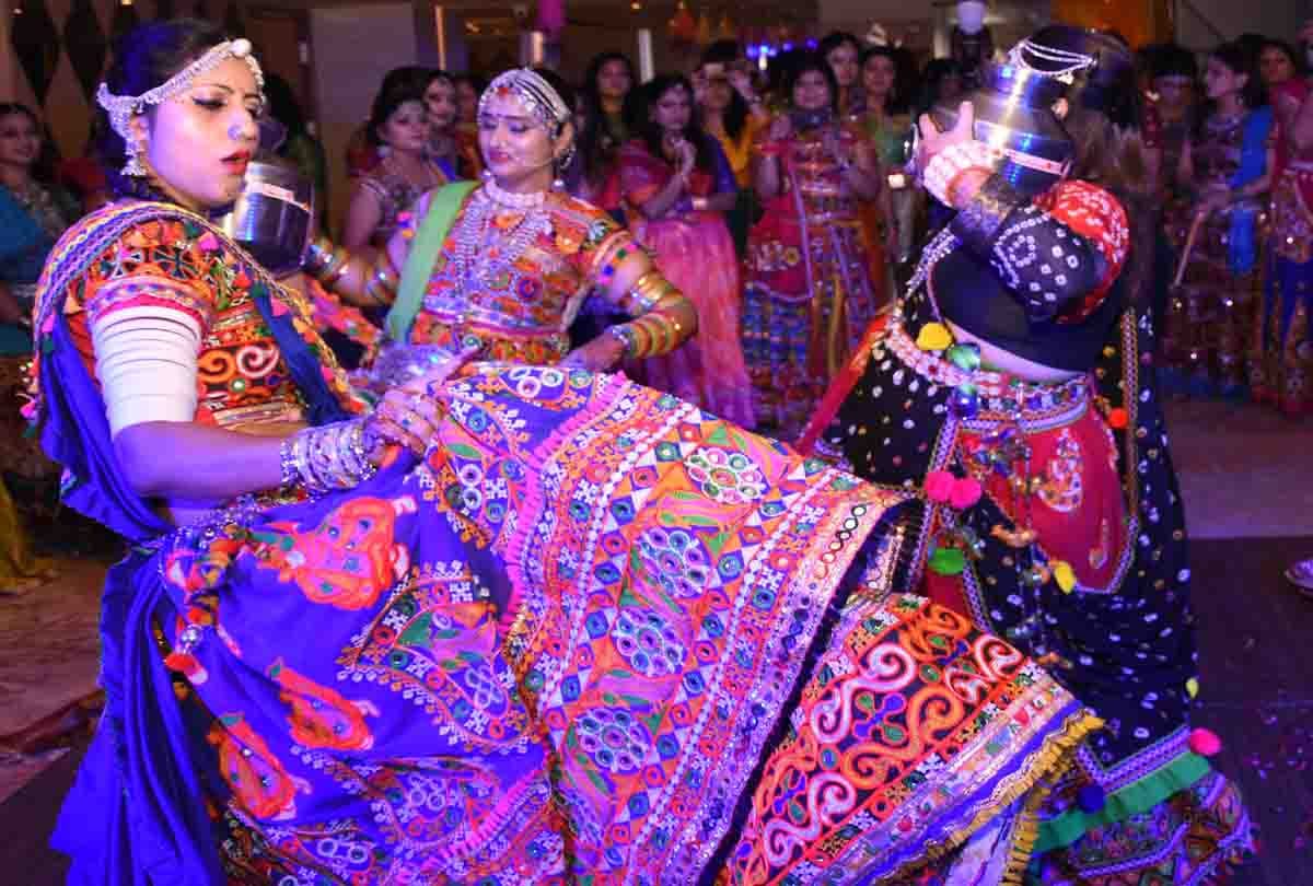 bollywood dandiya night in kanpur