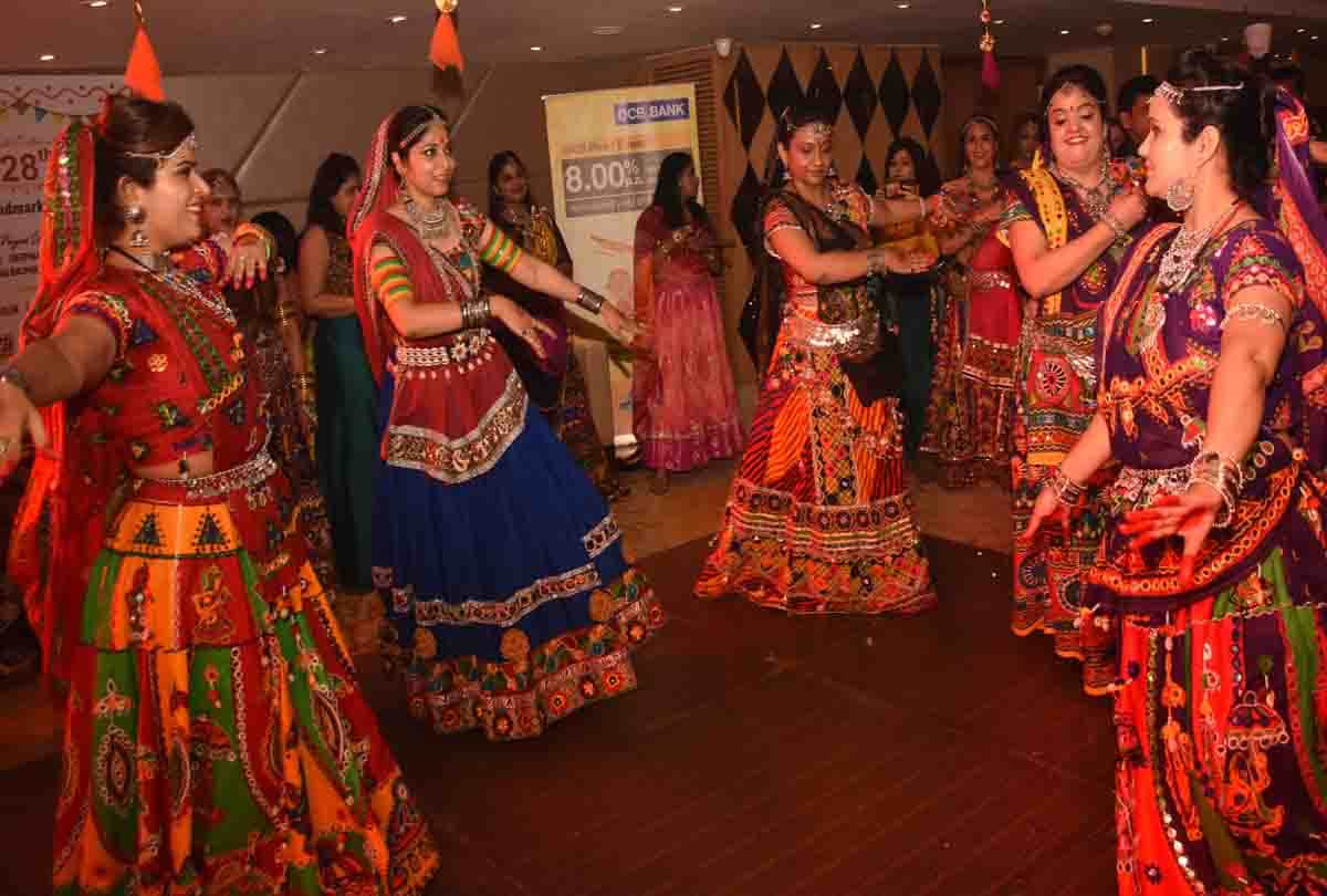 bollywood dandiya night in kanpur