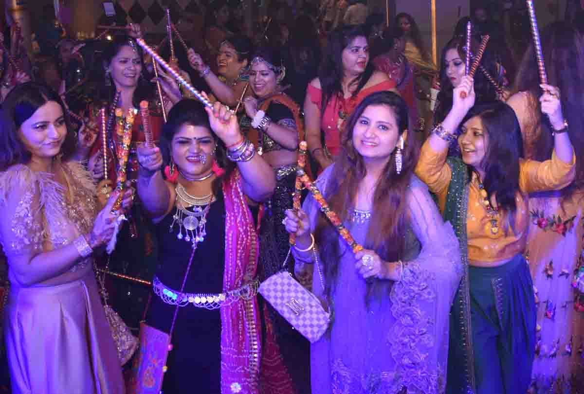 bollywood dandiya night in kanpur
